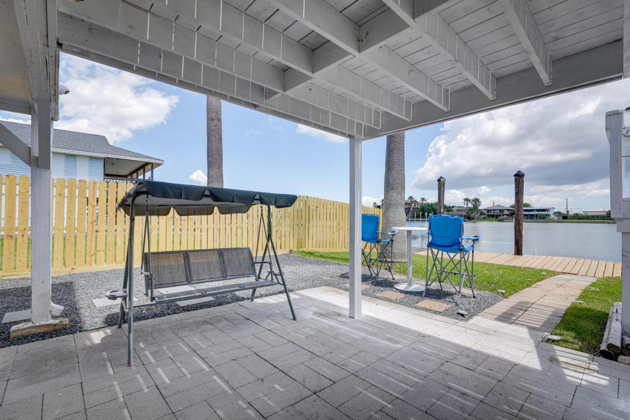Waterfront Galveston Bay Retreat - 4 Mi To Beach! Exteriör bild
